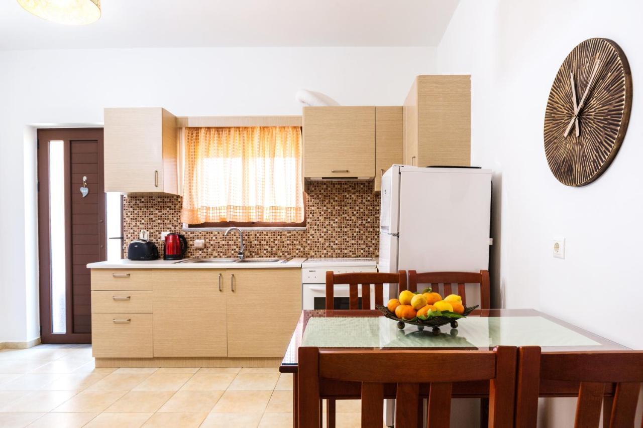 Anastellar Apart otel Kíssamos Dış mekan fotoğraf