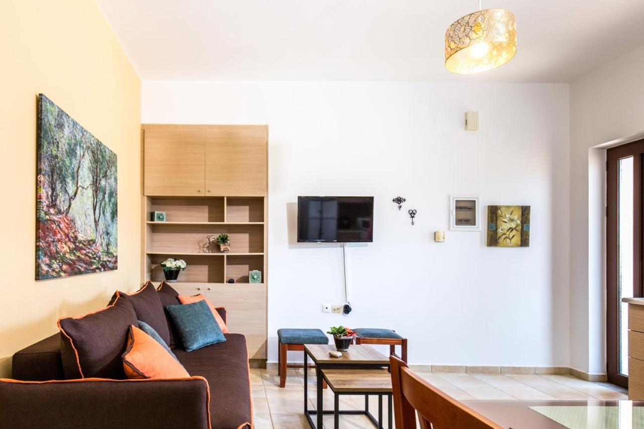 Anastellar Apart otel Kíssamos Dış mekan fotoğraf